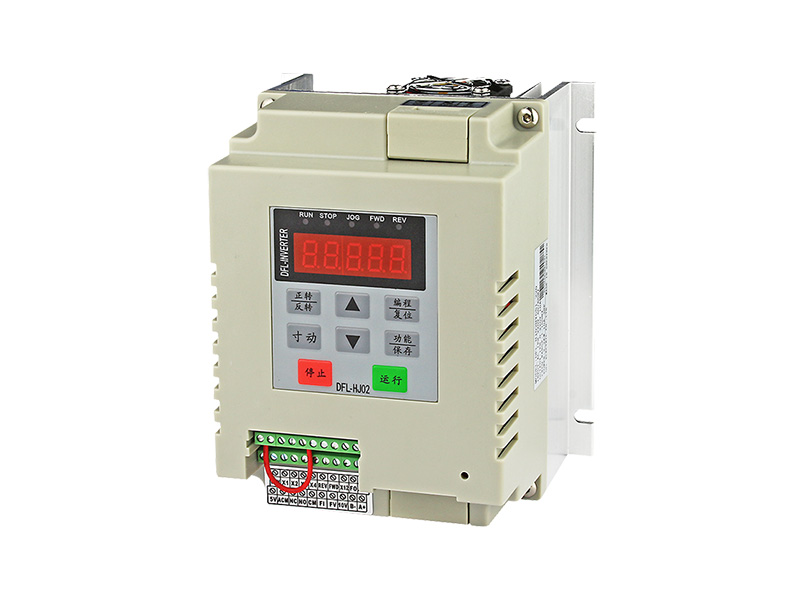 200N單相水泵變頻器，220V供水變頻器，恒壓供水變頻器